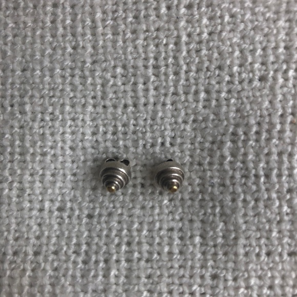 Jewelry - STARLING SILVER STUD EARRINGS